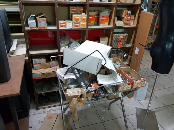 3#6514 Materiale elettrico per uso civile e industriale in vendita - foto 2