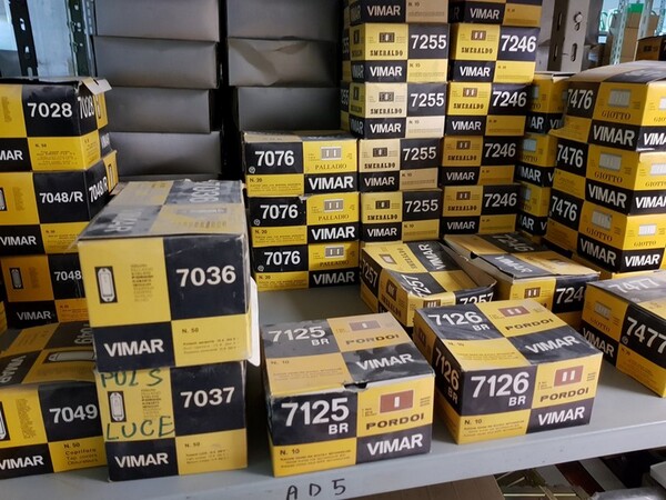 3#6514 Materiale elettrico per uso civile e industriale in vendita - foto 8