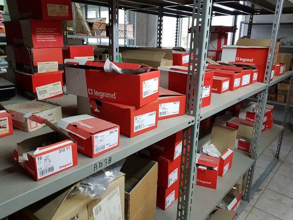 3#6514 Materiale elettrico per uso civile e industriale in vendita - foto 20