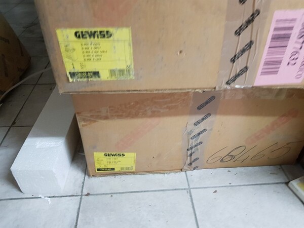 3#6514 Materiale elettrico per uso civile e industriale in vendita - foto 57