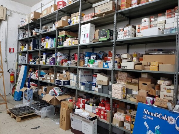3#6514 Materiale elettrico per uso civile e industriale in vendita - foto 94
