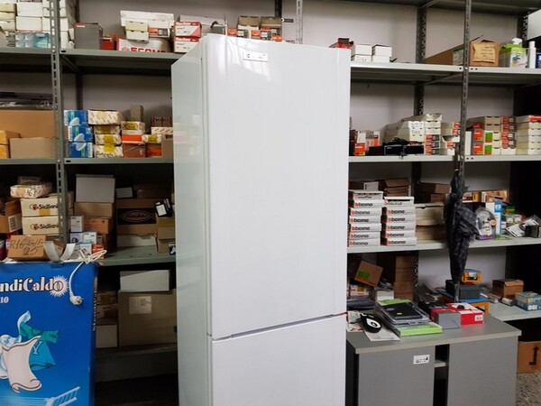 3#6514 Materiale elettrico per uso civile e industriale in vendita - foto 95