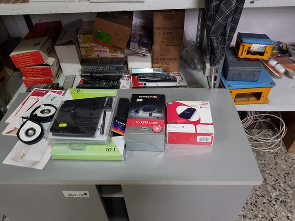 3#6514 Materiale elettrico per uso civile e industriale in vendita - foto 97