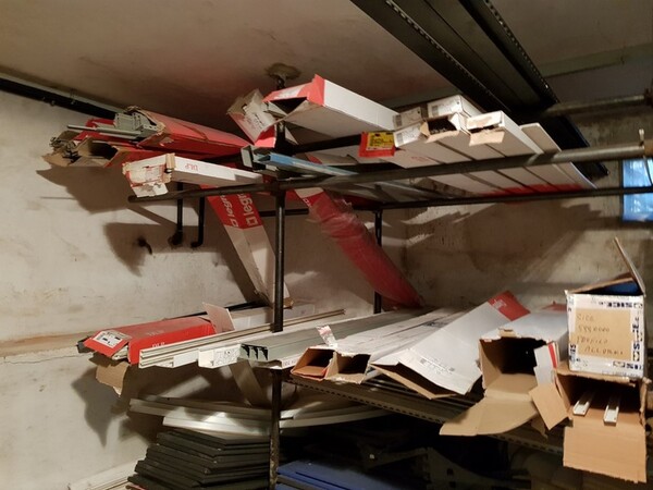 3#6514 Materiale elettrico per uso civile e industriale in vendita - foto 107