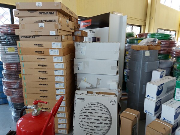 3#6531 Magazzino di articoli elettrici e fotovoltaici e arredi ufficio in vendita - foto 67