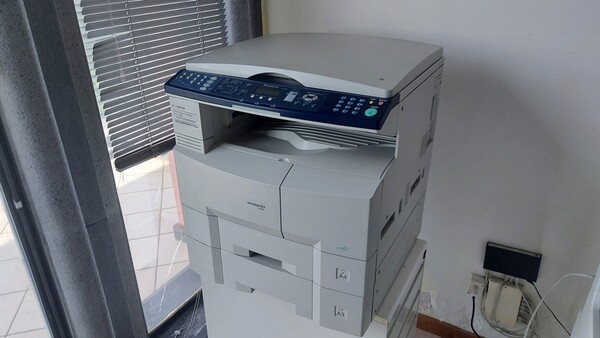 1#6534 Arredamento e attrezzatura da ufficio in vendita - foto 23