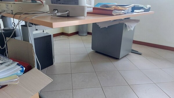 1#6534 Arredamento e attrezzatura da ufficio in vendita - foto 32