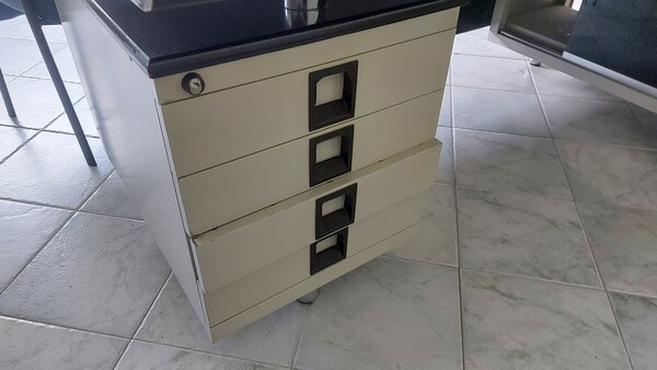 1#6534 Arredamento e attrezzatura da ufficio in vendita - foto 70