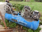 Image 1 - Abac compressor and diesel tank - Lot 4 (Auction 6541)