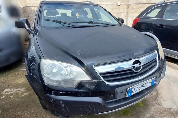 1#6547 Autovettura Opel Antara in vendita - foto 4