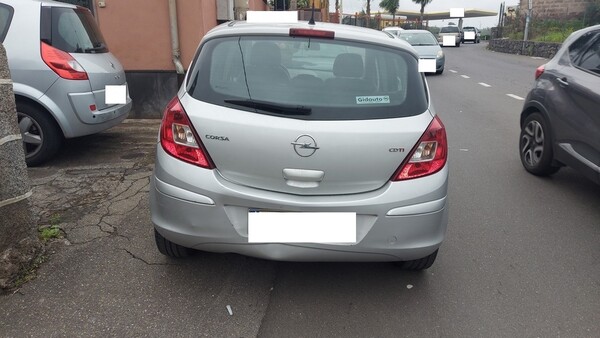 11#6553 Autovettura Opel Corsa in vendita - foto 4