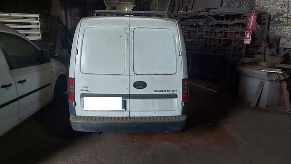 7#6553 Autocarro Opel Combo in vendita - foto 2