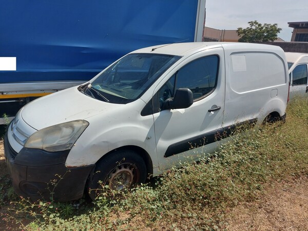 1#6555 Furgone isotermico Citroen Berlingo in vendita - foto 4