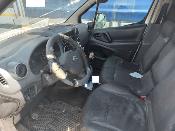 1#6555 Furgone isotermico Citroen Berlingo in vendita - foto 8