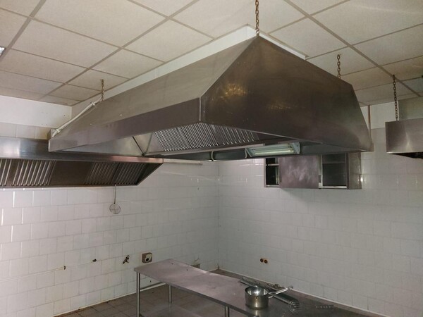 4#6555 Cappe industriali e arredi per cucina in vendita - foto 2