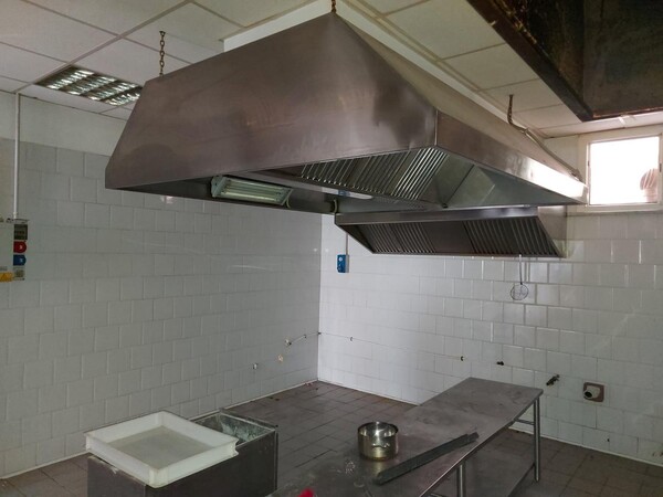4#6555 Cappe industriali e arredi per cucina in vendita - foto 8
