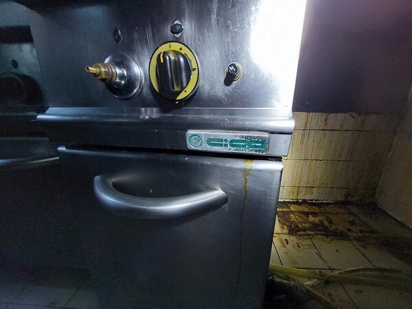 2#6559 Attrezzature da cucina in vendita - foto 42