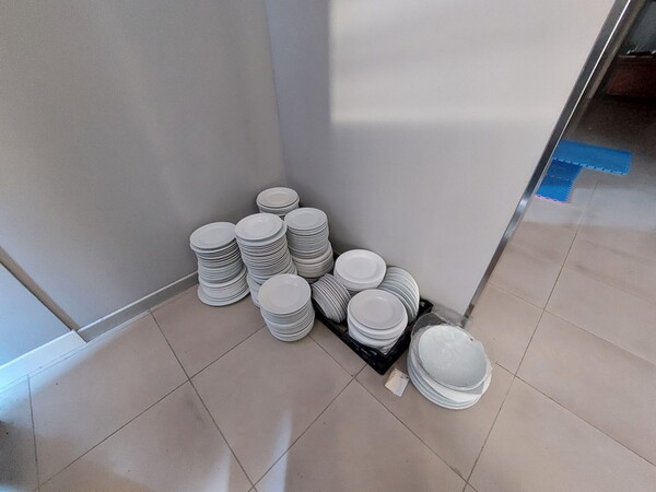 3#6559 Attrezzature per sala ristorante in vendita - foto 23