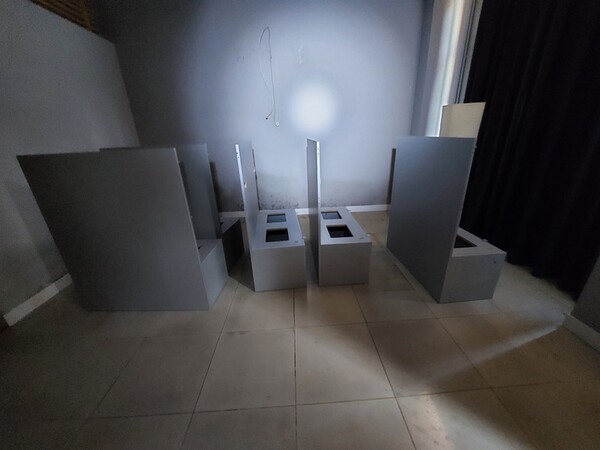 4#6559 Attrezzature per sala ristorante in vendita - foto 12