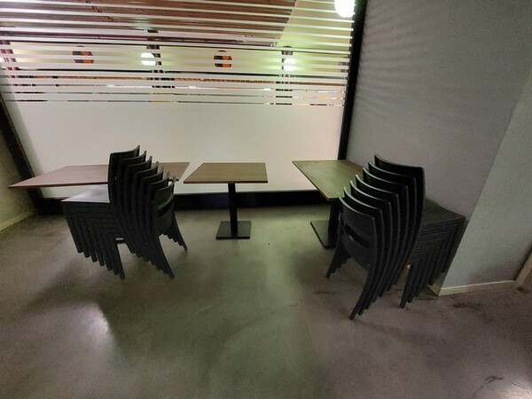 2#6561 Attrezzature da sala ristorante in vendita - foto 43