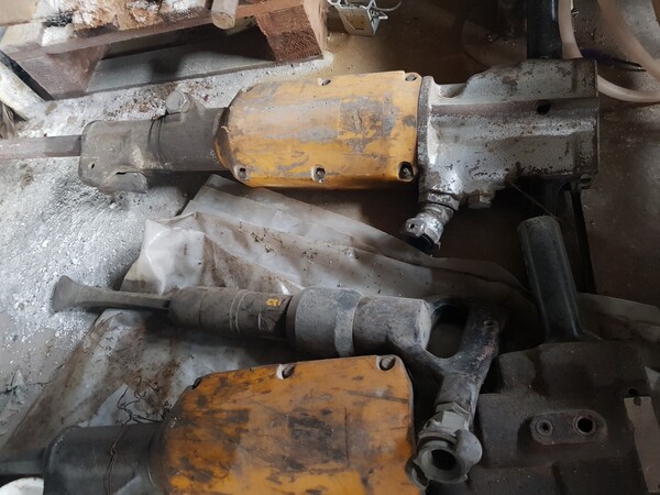 2#6575 Attrezzatura cantiere edile in vendita - foto 42