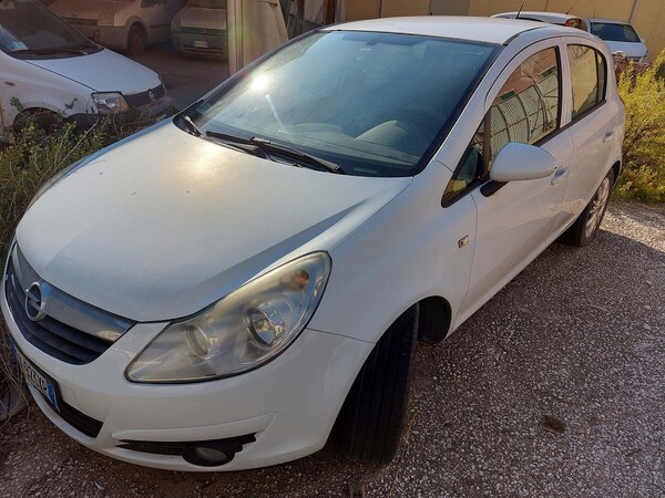 11#6577 Autovettura Opel Corsa in vendita - foto 1