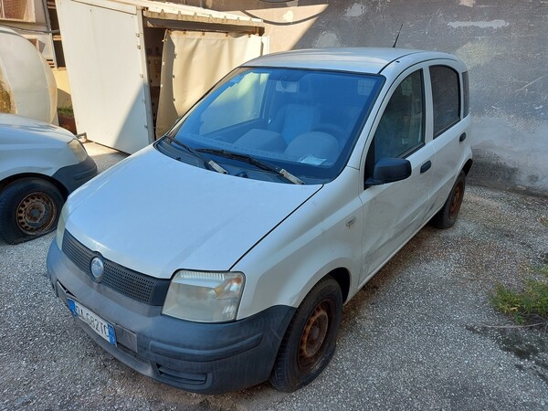 Furgoni in vendita