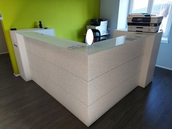 1#6759 Arredi ed attrezzatura elettronica ufficio in vendita - foto 1