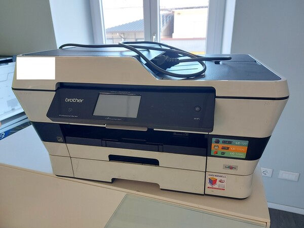 1#6759 Arredi ed attrezzatura elettronica ufficio in vendita - foto 2