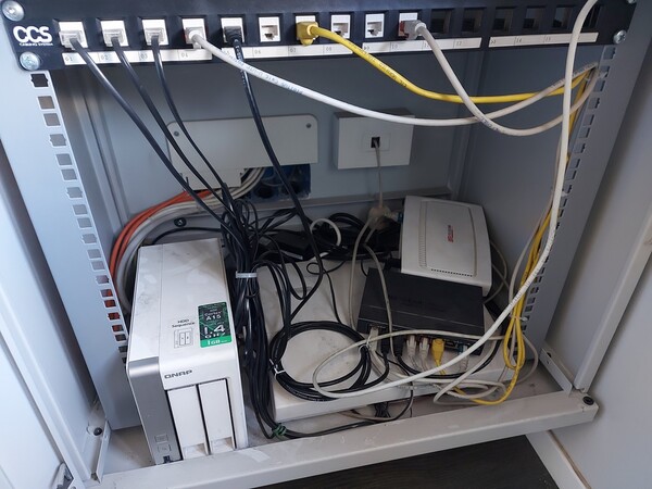 1#6759 Arredi ed attrezzatura elettronica ufficio in vendita - foto 13