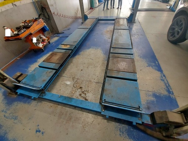 1#6762 Attrezzatura da officina e ufficio in vendita - foto 7