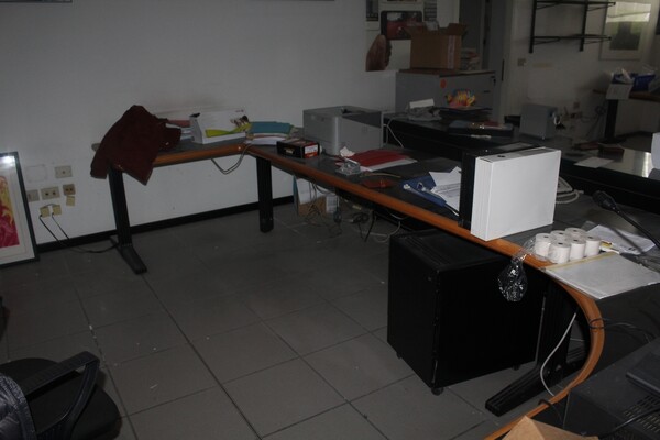 3#6776 Mobili e attrezzatura da ufficio in vendita - foto 6