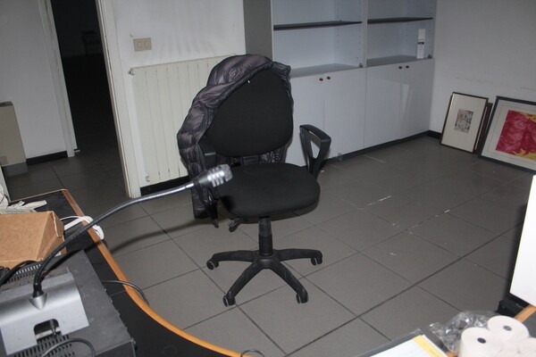 3#6776 Mobili e attrezzatura da ufficio in vendita - foto 18