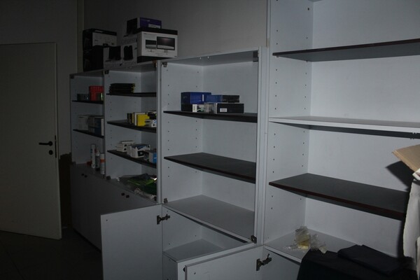 3#6776 Mobili e attrezzatura da ufficio in vendita - foto 31