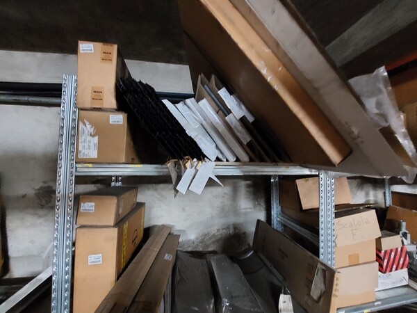 1#6777 Pezzi di ricambio di parti meccaniche e carrozzeria di autoveicoli Man in vendita - foto 14