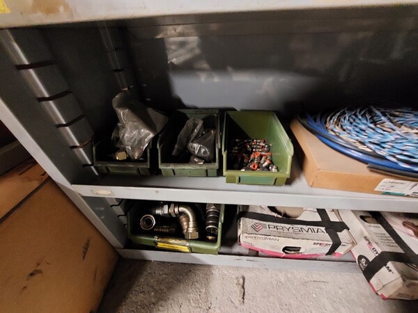 1#6777 Pezzi di ricambio di parti meccaniche e carrozzeria di autoveicoli Man in vendita - foto 22