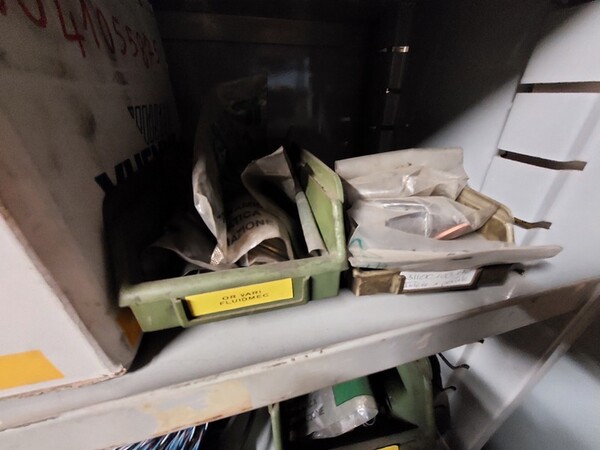 1#6777 Pezzi di ricambio di parti meccaniche e carrozzeria di autoveicoli Man in vendita - foto 24