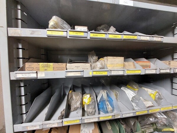 1#6777 Pezzi di ricambio di parti meccaniche e carrozzeria di autoveicoli Man in vendita - foto 58