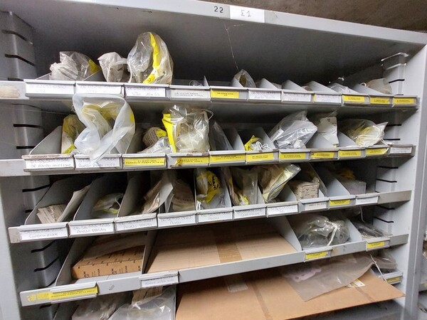 1#6777 Pezzi di ricambio di parti meccaniche e carrozzeria di autoveicoli Man in vendita - foto 77