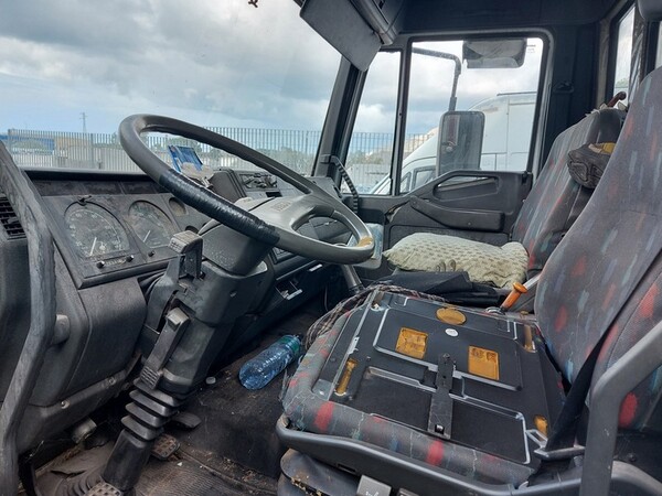 2#6778 Autocarro Iveco in vendita - foto 4