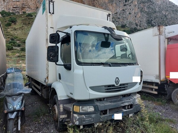 4#6778 Furgone Renault Trucks Midlum in vendita - foto 1
