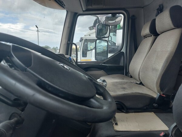 8#6778 Furgone Renault in vendita - foto 4