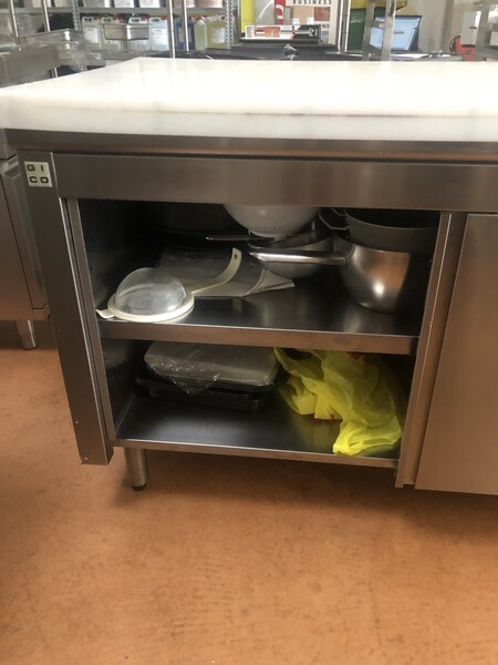 105#6790 Tavolo armadiato Teflon in vendita - foto 3