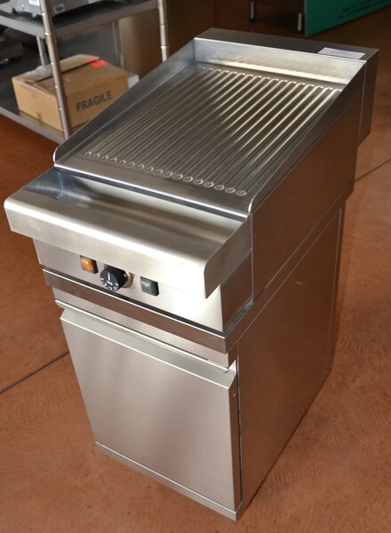 8#6790 Bistecchiera Fry -Top in vendita - foto 2