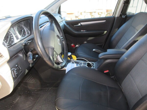 1#6791 1/2 di quota di autovettura Mercedes Classe B in vendita - foto 13