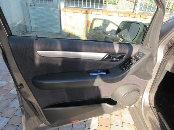 1#6791 1/2 di quota di autovettura Mercedes Classe B in vendita - foto 14