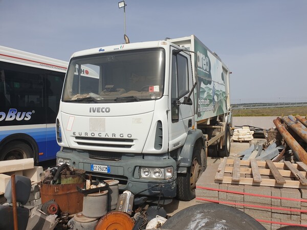 10#6794 Autocarro Compattatore Iveco in vendita - foto 10