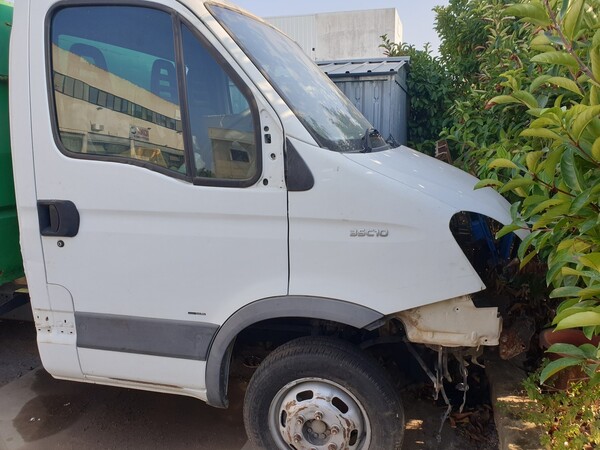 11#6794 Autocarro Iveco Cassone Con Vasca Con Avb in vendita - foto 9