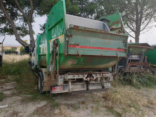 19#6794 Autocarro compattatore Iveco in vendita - foto 6