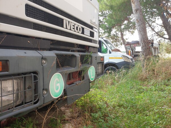 2#6794 Autocarro Compattatore 3 Assi Iveco in vendita - foto 7